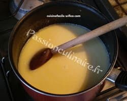 Beurre fondu dans la casserole